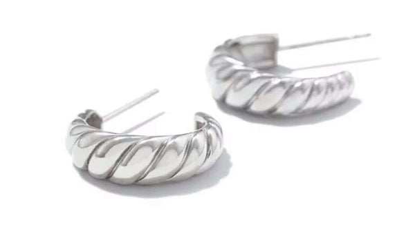 Croissant Dome Earrings - PureJoy LLC